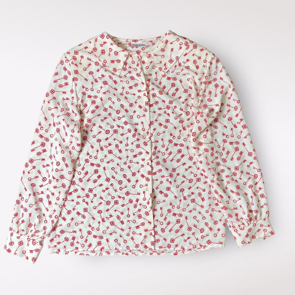 Russ Vintage 1980s Retro Union Made White‎ Red Key Size M